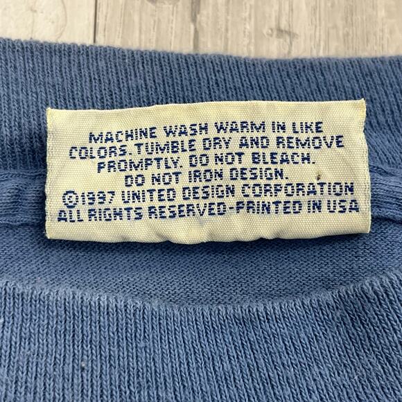 Vintage United Design Apache Cross Native American Short Sleeve Graphic T Shirt - Picture 6 of 8